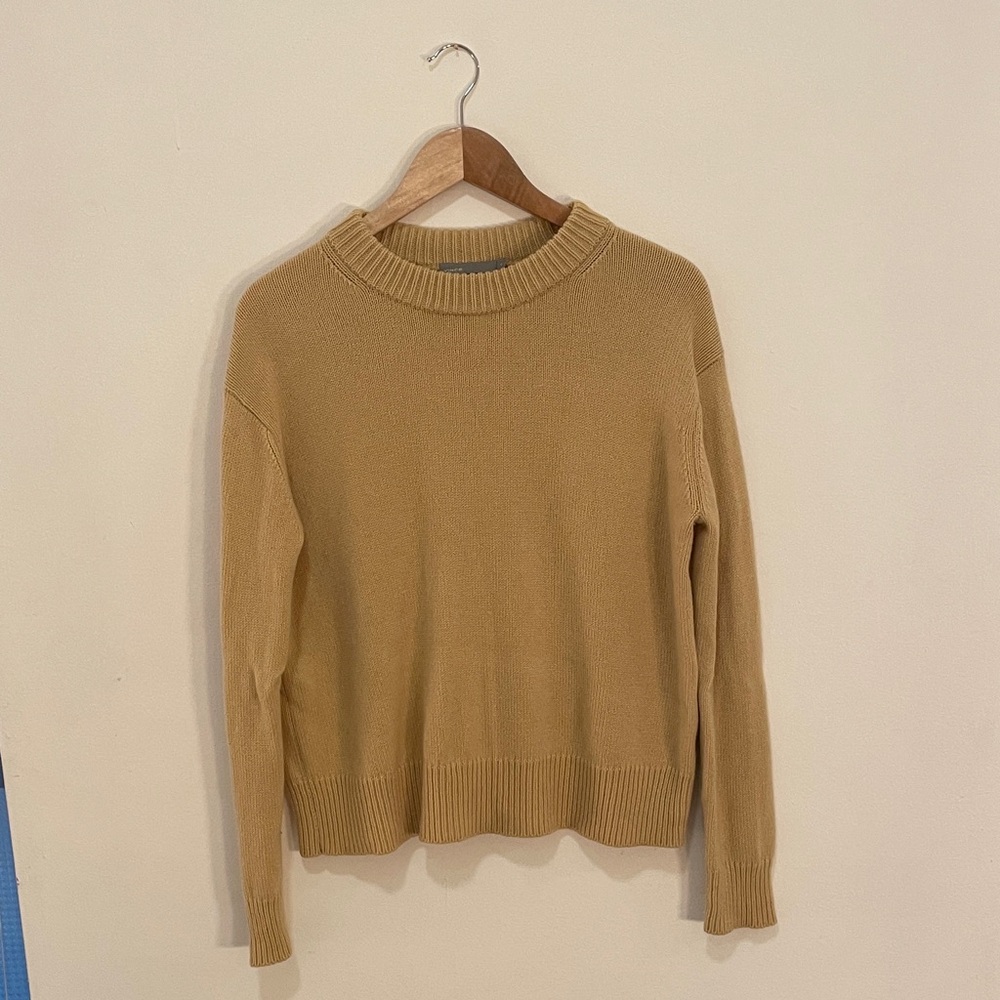 Vince Women's Sweater in Warm Mustard, size XS-S